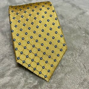 Nautica Gold Patterned Silk Tie NWOT 3.25” Wide 59” Long